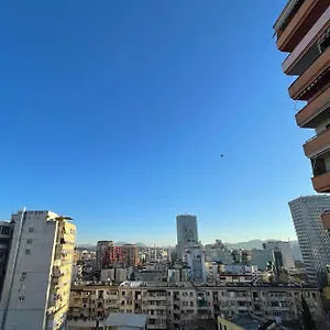 Easy Peasy - 9th Floor View Downtown , Tirana Albania